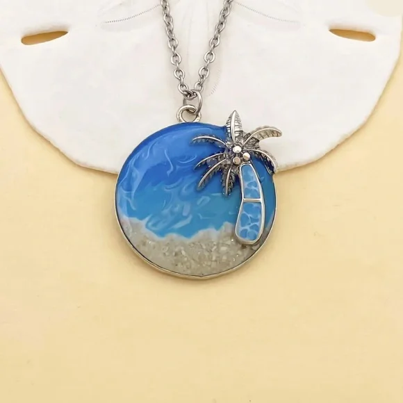 NWT 🏝️ ROUND PALM TREE OCEAN SAND PENDANT ON 20”-22” STAINLESS SILVER CHAIN - Picture 4 of 6